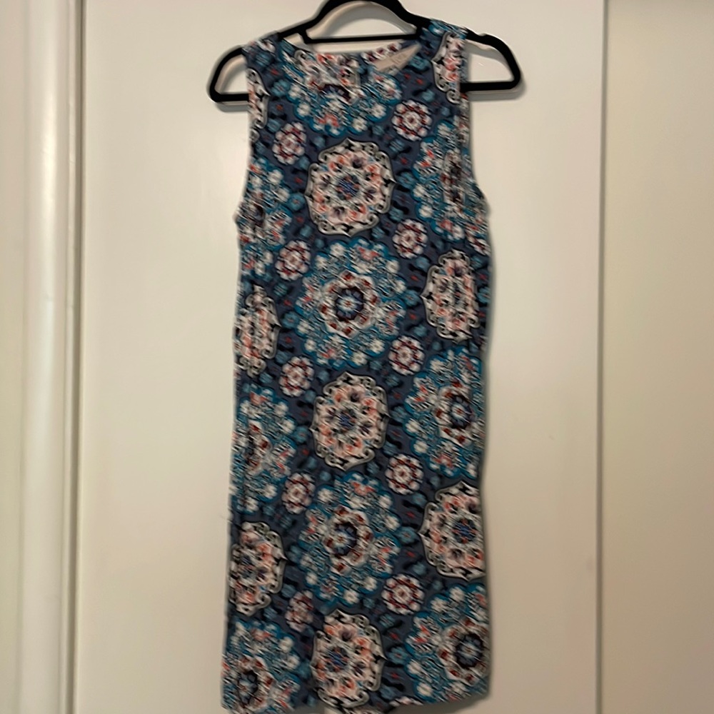 Loft size Medium medallion blue fabric 100% rayon